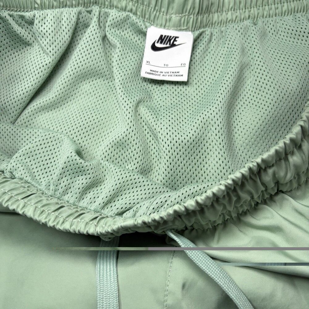 Nike Essential Woven Flow Shorts Green Mens XL Mesh Lined 34x5 Gym Training - Picture 9 of 12